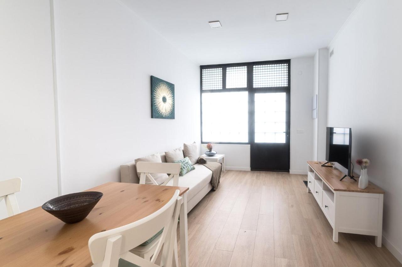 Moonkey - Apto. Albeniz, Con Acogedor Patio Alicante Exterior foto